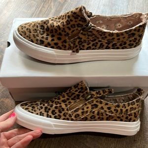 Gypsy Jazz Zippy tan Leopard Sneakers size 6.5
